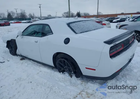 2021 Dodge Challenger R/T из США, поврежденный, VIN 2C3CDZBTXMH510164